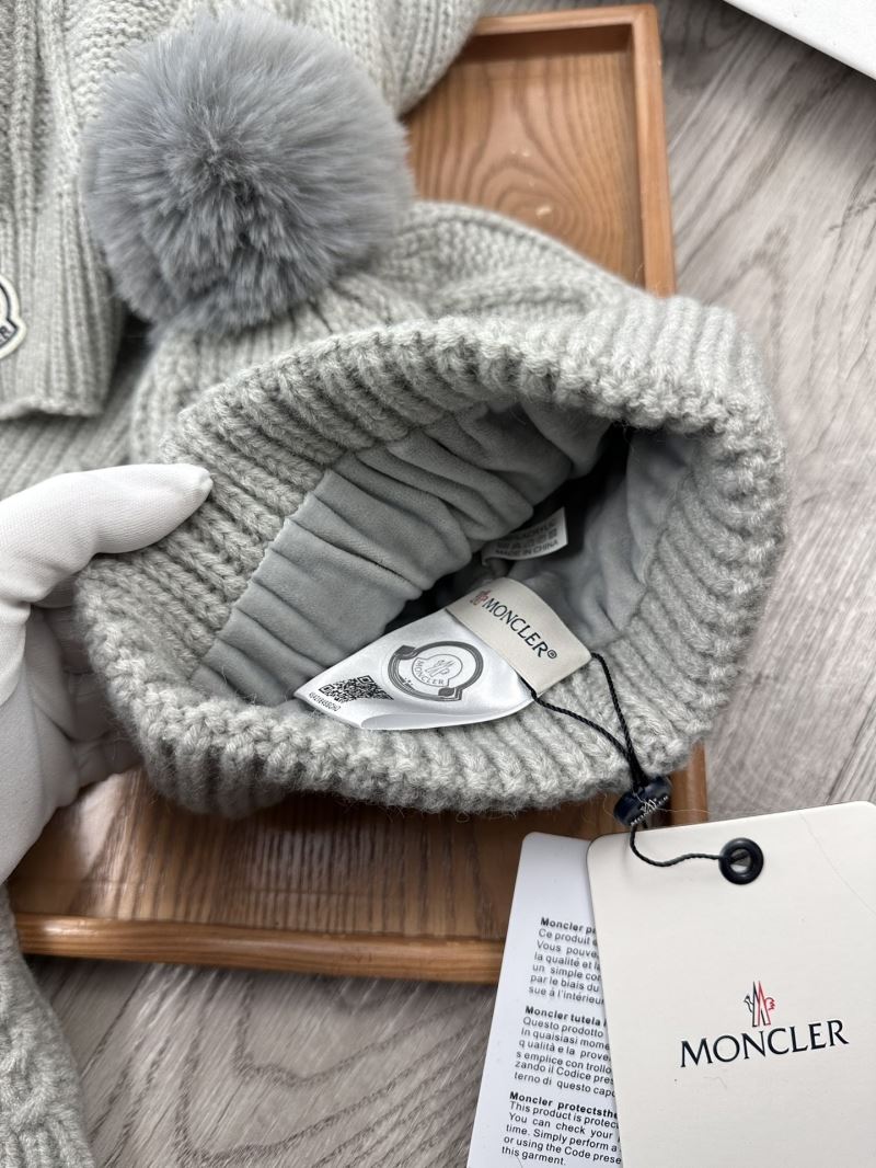 Moncler Caps Scarfs